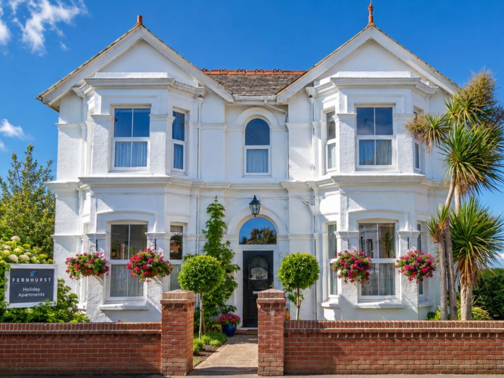 Fernhurst Holiday Apartments @ Shanklin - Exterior